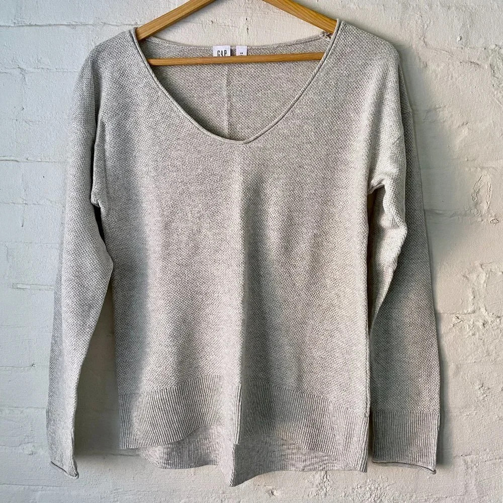 GAP Knit Pullover Sweater Gray Size XS